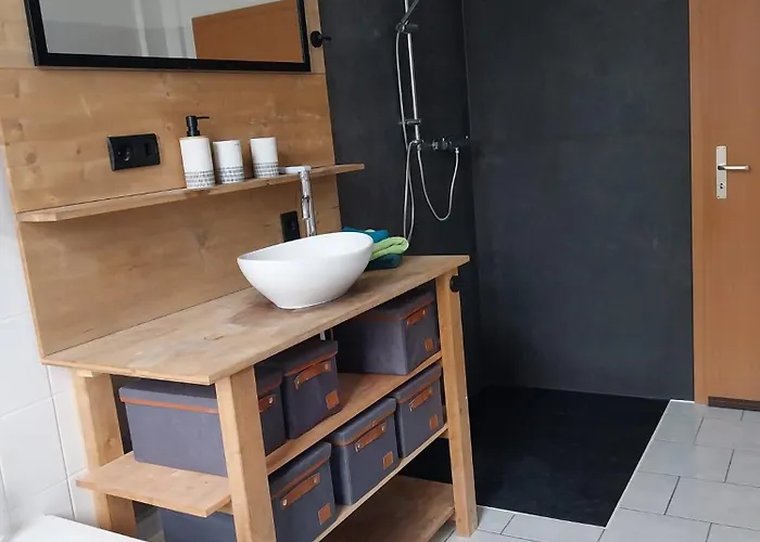 Bismarkstrasse 32 - 3raum شتندال